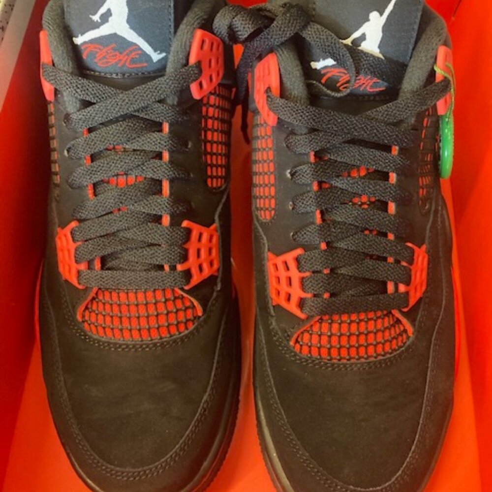 Nike Air Jordan 4 Retro Red Thunder